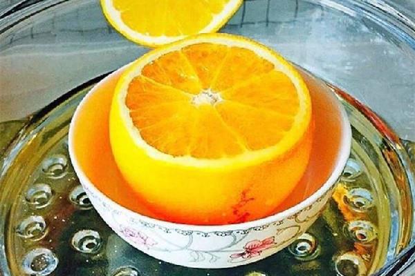 盐蒸橙子有电解质吗 盐蒸橙子可以天天吃吗 盐蒸橙子有电解质吗 盐蒸橙子可以天天吃吗