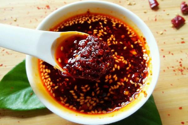 辣椒油有点糊可以吃吗 辣椒油为什么会糊