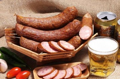 ​哈尔滨红肠可以放多久 哈尔滨红肠冻了还能吃吗