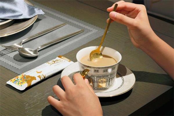 防弹咖啡是黑咖啡吗 防弹咖啡可以用橄榄油吗