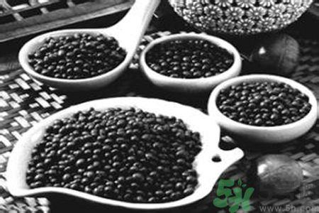 黑豆炒糊了可以吃吗?黑豆炒糊了怎么吃? 黑豆炒糊了可以吃吗?黑豆炒糊了怎么吃?