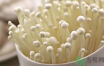 ​金针菇可以和鸡蛋一起吃吗?金针菇能和鸡蛋同吃吗?
