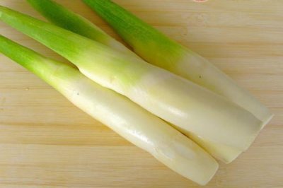 ​茭白会导致尿酸高吗 茭白会导致过敏吗