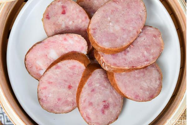 哈尔滨红肠的外皮能吃吗 哈尔滨红肠漏气了还能吃吗