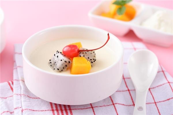 酸奶会出现乳糖不耐症状吗 酸奶不适合什么人群喝