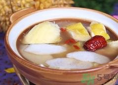 榴莲炖鸡的营养价值 榴莲炖鸡的功效与作用.png 榴莲炖鸡的营养价值 榴莲炖鸡的功效与作用.png