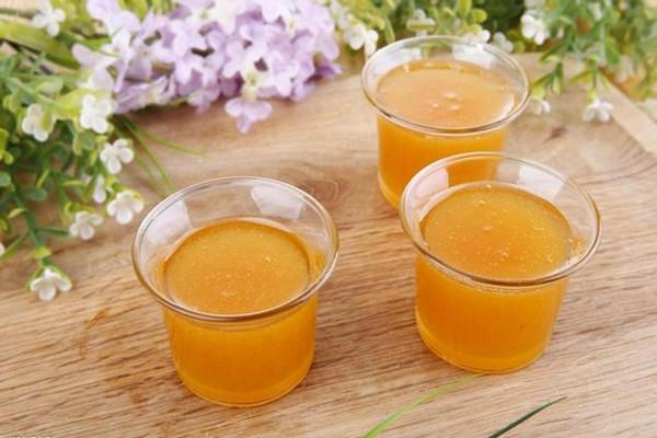 夏天适合喝蜂蜜吗 夏天喝蜂蜜水的最佳时间
