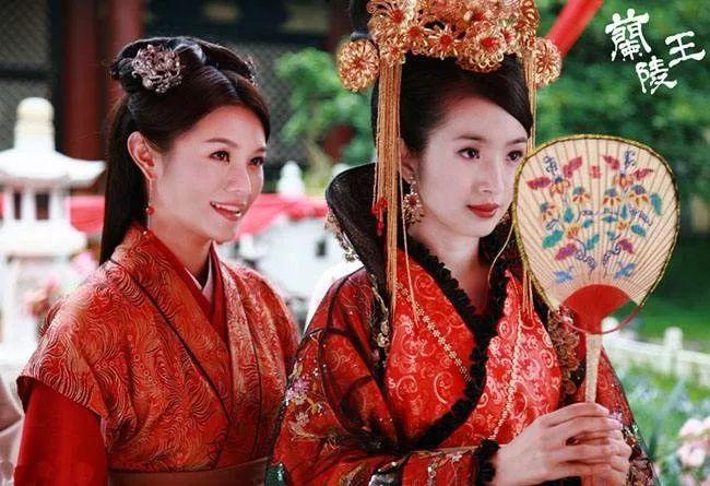 林依晨:活得认真通透的女孩有多迷人?