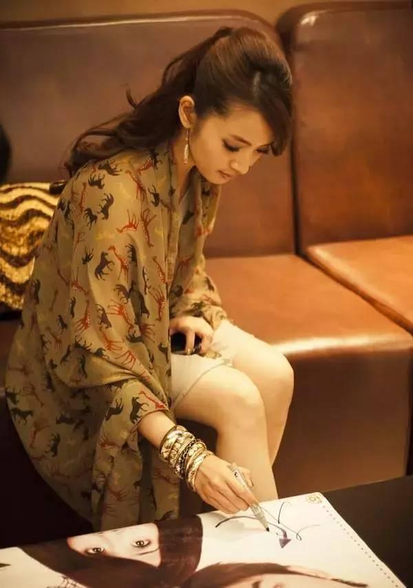 林依晨:活得认真通透的女孩有多迷人?