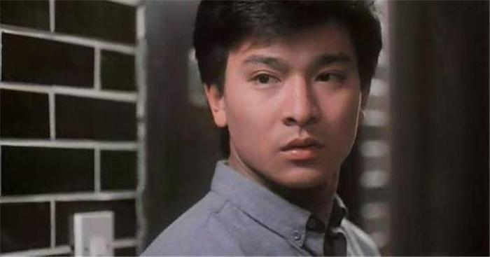 刘德华年轻珍贵合影,谁的颜值能够盖过他