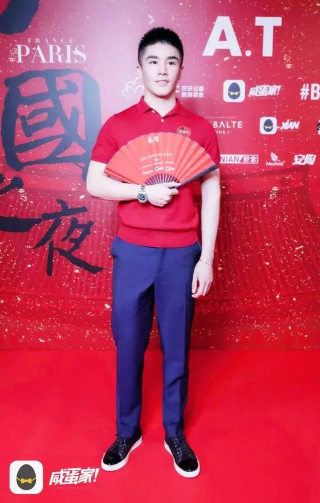 中国时尚教母玩直播,明星潮人齐开趴!看得我瞬间脸红!