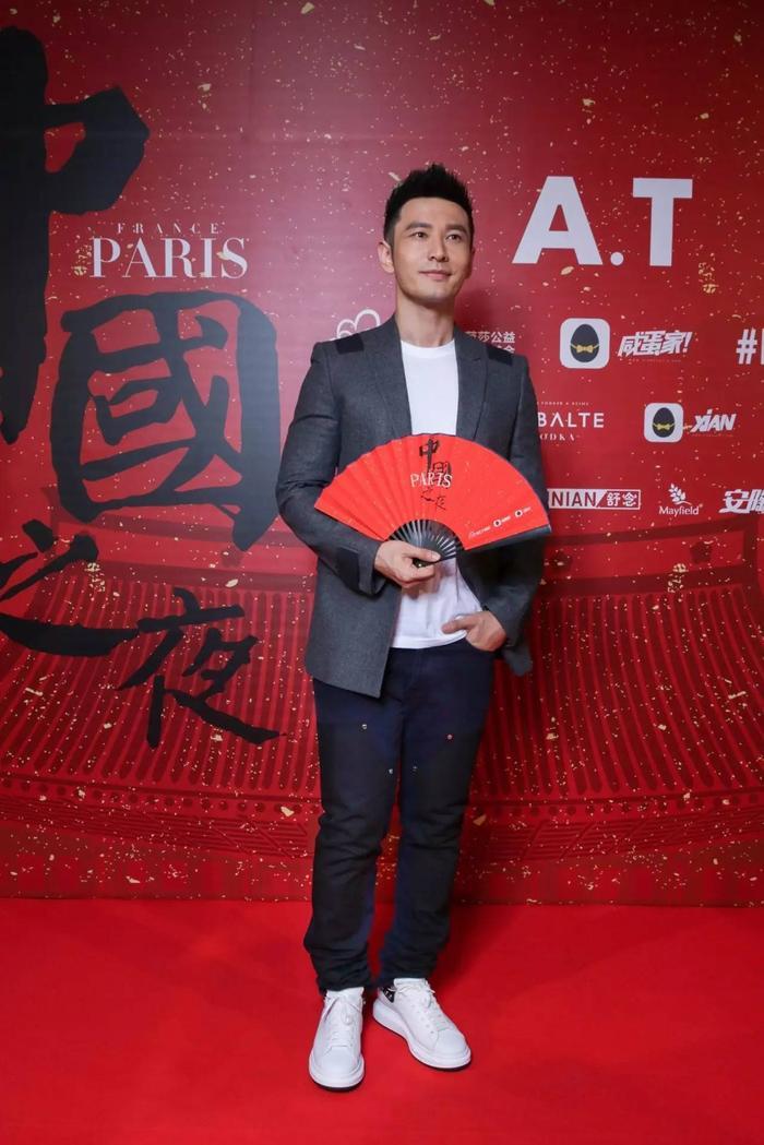 中国时尚教母玩直播,明星潮人齐开趴!看得我瞬间脸红!