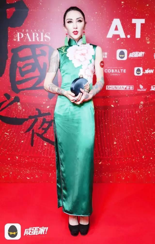 中国时尚教母玩直播,明星潮人齐开趴!看得我瞬间脸红!