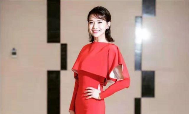 栗坤微博中30个字吊足众人胃口,她终于道出婚后未育的真实原因