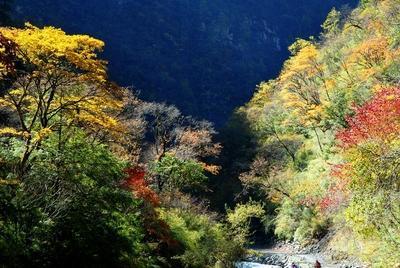 四川平武虎牙深秋徒步路线推荐