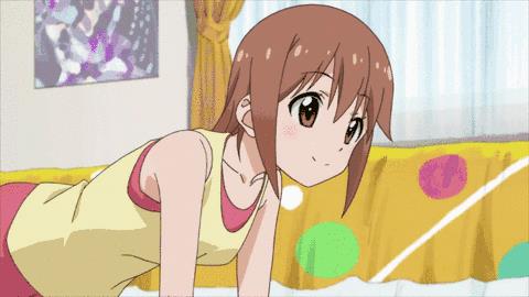 为了减肥,美少女高中生进入健身房,还拜哲学肌肉大佬为师