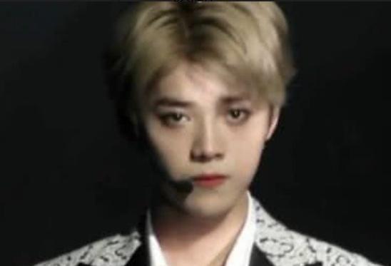 终于知道关晓彤为啥喜欢鹿晗了,看到他的旧照,网友:我都爱上了