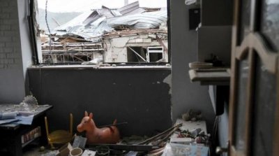 终究还是没扛住,亚美尼亚总理承认失败,将自愿面对民众审判