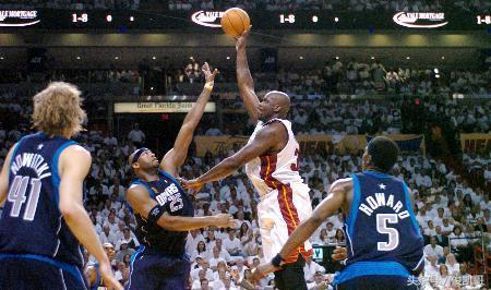2006年NBA总决赛韦德奥尼尔的夺冠之路,韦德总决赛到底有多强?