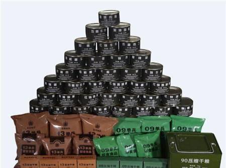 这4种军用罐头,第3种日本兵说是“猪食”,却吃的津津有味