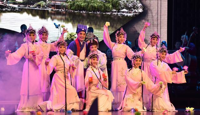 花鼓戏名家胡新中演唱会精彩花絮