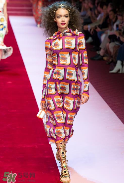 dolce gabbana2018春夏系列服装怎么样_好看吗？