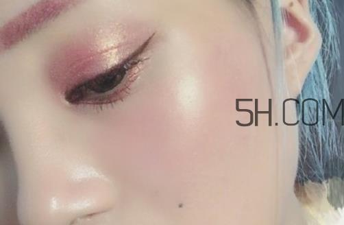 mac魅可人鱼姬眼影真假 mac人鱼姬眼影粉真假辨别