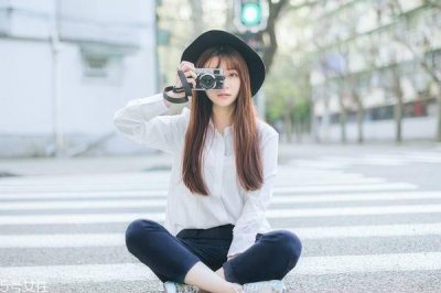 ​四月春游服装搭配 这样穿狂揽桃花运
