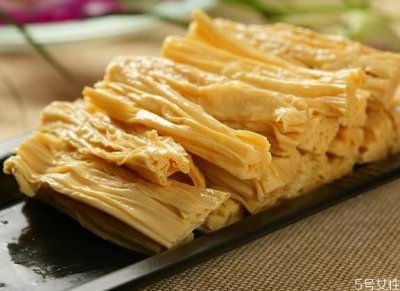 ​腐竹泡一夜有毒吗 腐竹泡好了能直接吃吗