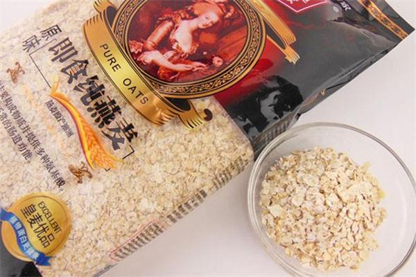 即食燕麦片热量 适合减肥人群 即食燕麦片热量 适合减肥人群
