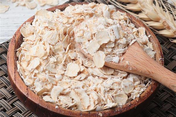 即食燕麦片热量 适合减肥人群 即食燕麦片热量 适合减肥人群