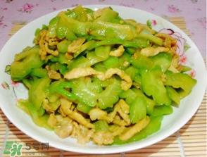 苦瓜炒肉怎么炒不苦？苦瓜炒肉怎么做才不苦？