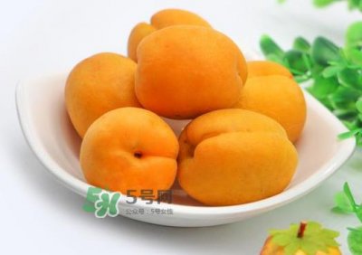 ​黄桃为什么不甜？黄桃为什么那么酸？