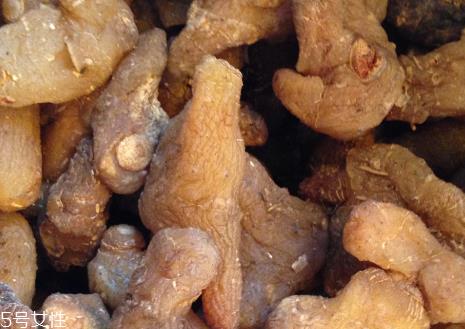 黄精和黄芪能一起泡水喝吗 没有中药配伍禁忌