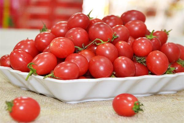 圣女果孕期能吃吗 圣女果孕妇吃的好处