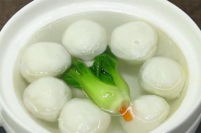 ​鱼丸下锅为什么全散了 鱼丸什么时候下锅