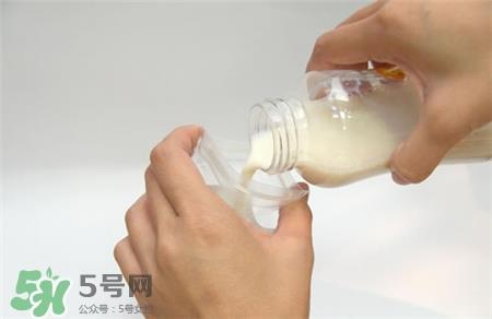 冲奶粉有泡沫怎么回事?冲牛奶有泡沫是好是坏? 冲奶粉有泡沫怎么回事?冲牛奶有泡沫是好是坏?