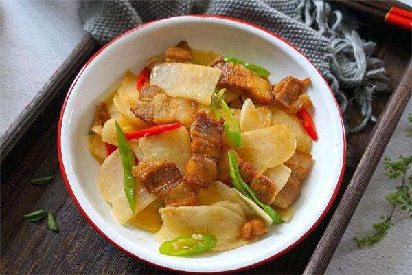 凉薯热量是多少 凉薯和苹果谁热量高 凉薯热量是多少 凉薯和苹果谁热量高