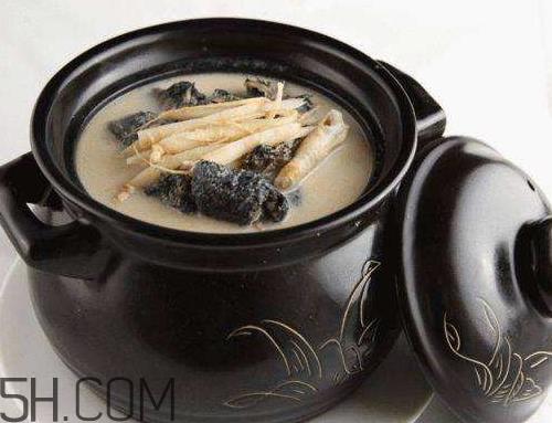 乌鸡汤为什么苦 乌鸡汤发苦是怎么回事 乌鸡汤为什么苦 乌鸡汤发苦是怎么回事