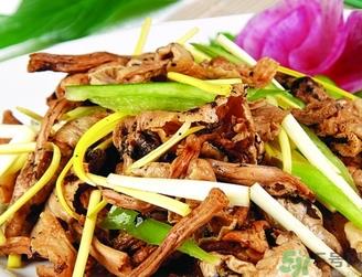 韭黄可以和螃蟹一起吃吗?韭菜可以和螃蟹一起吃吗? 韭黄可以和螃蟹一起吃吗?韭菜可以和螃蟹一起吃吗?