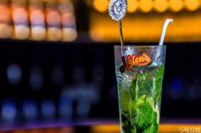 ​可乐桶为什么后劲这么大 可乐桶喝完什么感觉