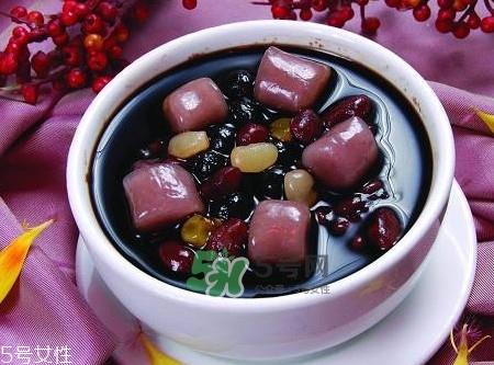 烧仙草是什么做的?烧仙草是发物吗 烧仙草是什么做的?烧仙草是发物吗