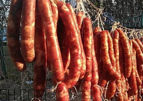 灌肠是生的还是熟的 灌肠是蒸还是煮