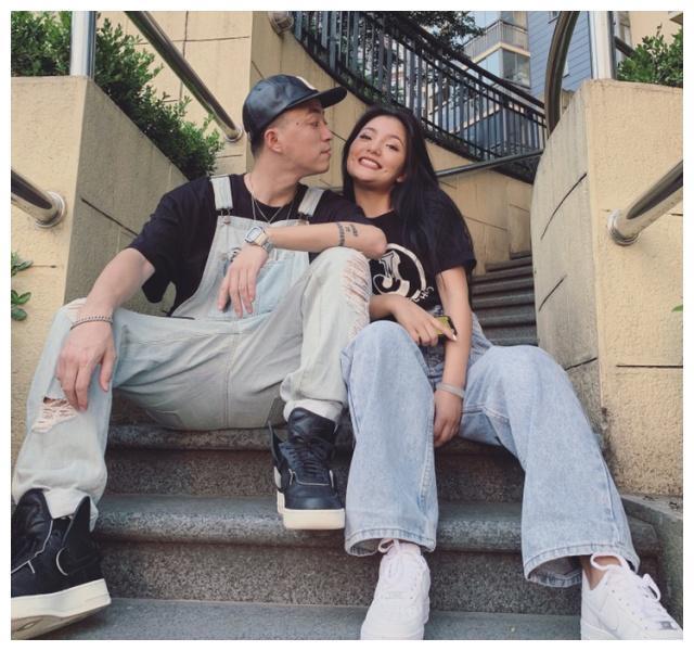 JonyJ求婚成功，霸道总裁式求婚堪称教科书级别，新娘不是VAVA