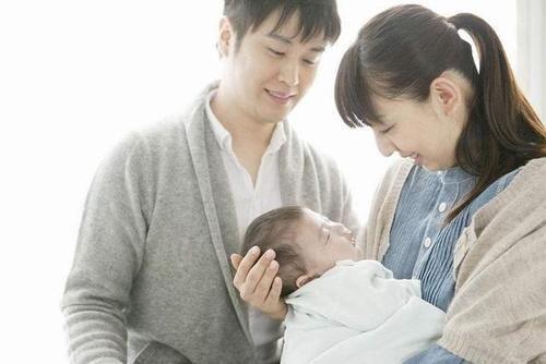 新生宝宝未满100天,这五个育儿禁区不要碰,不然会伤害到宝宝