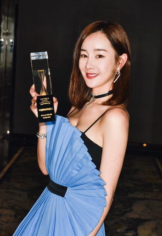 整容失败之后取出假体,你现在的还认识张檬的样子吗?