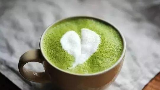 抹茶拿铁到底是不是咖啡？我说不是，你说呢