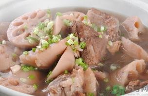 莲藕要削皮吗?莲藕要不要削皮? 莲藕要削皮吗?莲藕要不要削皮?