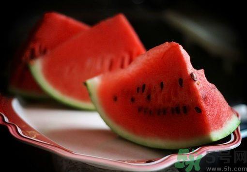 吃西瓜拉肚子怎么办?吃西瓜会拉肚子吗? 吃西瓜拉肚子怎么办?吃西瓜会拉肚子吗?