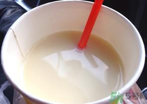 现磨豆浆可以放多久?现打豆浆保质期多久? 现磨豆浆可以放多久?现打豆浆保质期多久?